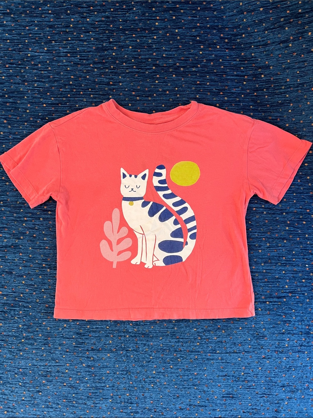 Hanna Andersson boxy cropped Coral Tee with Cat Graphic size 6/7